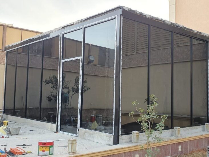 زجاج سكريت مزدوج معزول