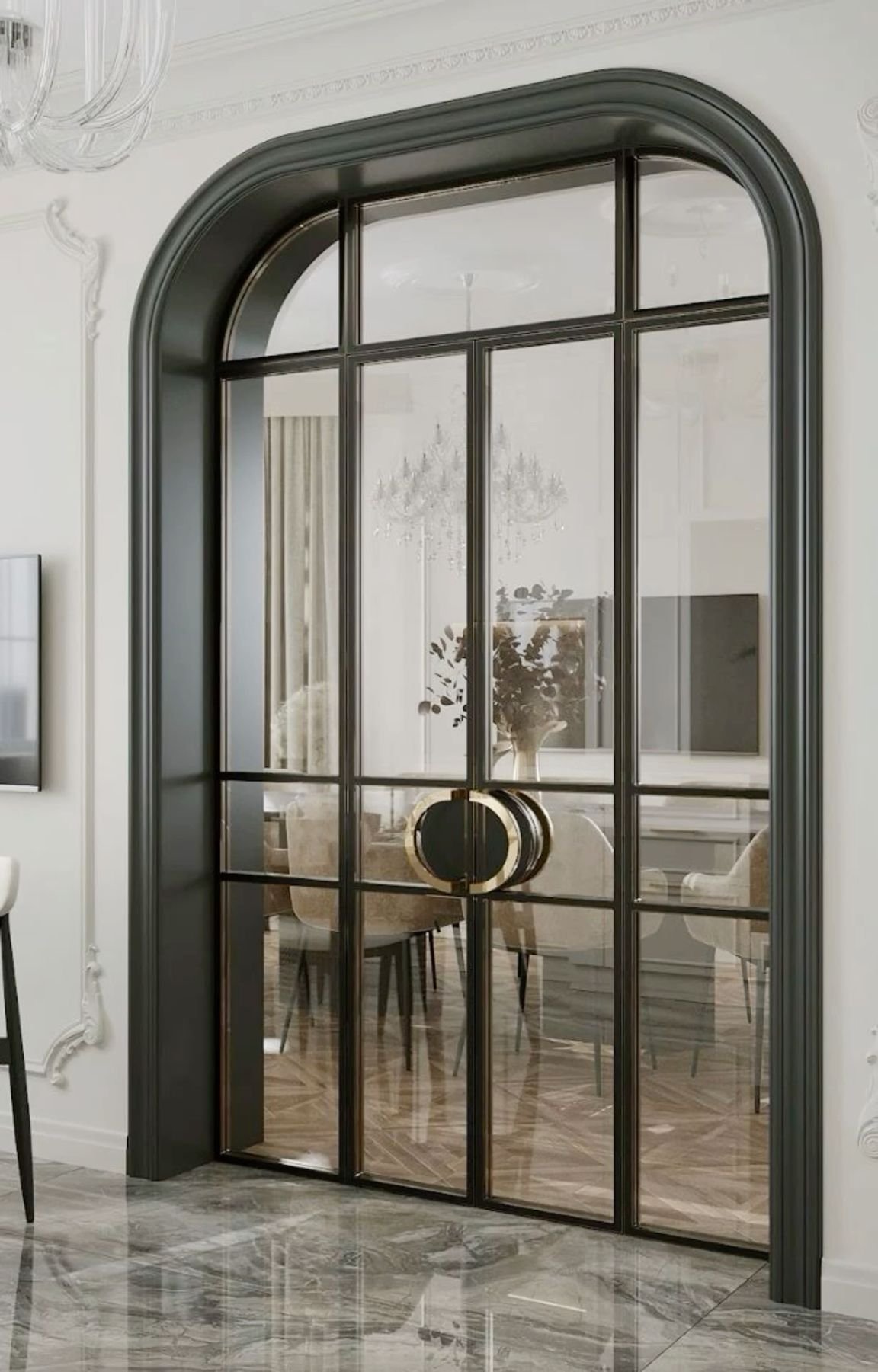 فني متخصص في تركيب أبواب زجاج